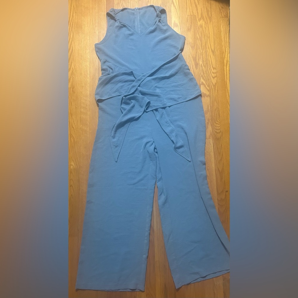 Elegant Powder Blue Women's Jumpsuit with Tie Waist, Size XL